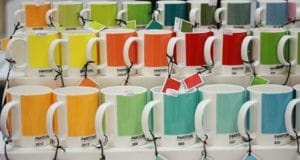 Color Pantone en tazas